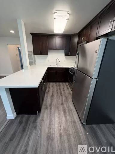 Main picture of 1305 N Garfield Ave
