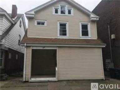 Main picture of 217 Spencer Ave