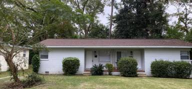 Main picture of 1341 Charlotte St