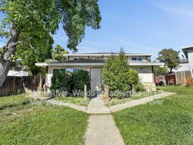 Main picture of 2405 Carta Ct