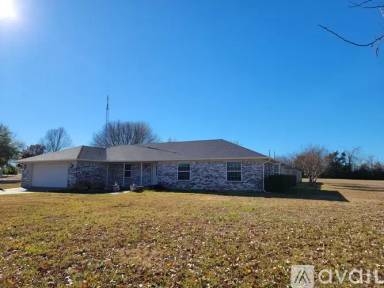 Main picture of 101 Bluebonnet Ln
