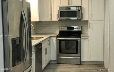 Main picture of 4201 SW 58th Ave