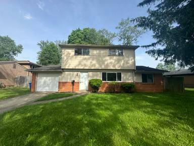 Main picture of 2536 Daily Rd
