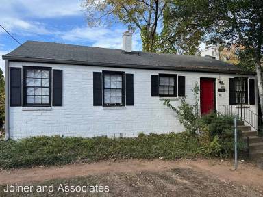 Main picture of 1246 S Lumpkin St