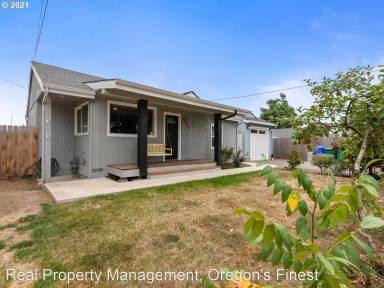 Main picture of 9949 SE Citadel St