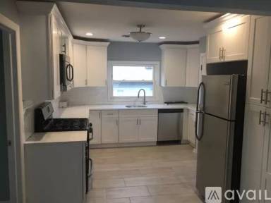 Main picture of 420 10th St