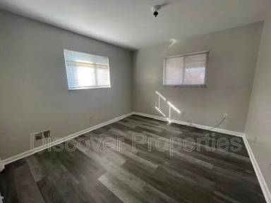 Main picture of 2134 N Riley Ave