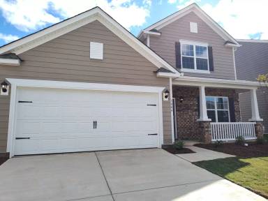 Main picture of 1404 Secrest Commons Dr