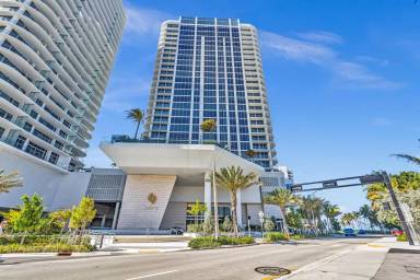 Main picture of 151 N Seabreeze Blvd