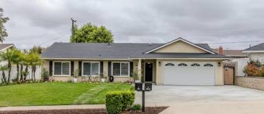 Main picture of 901 Carlson Dr