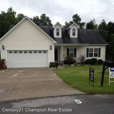 Main picture of 512 Pebble Spruce Ct