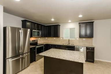 Main picture of 9847 Silver Mist Way