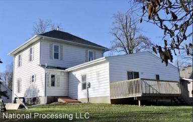 Main picture of 2521 123rd Ave SW