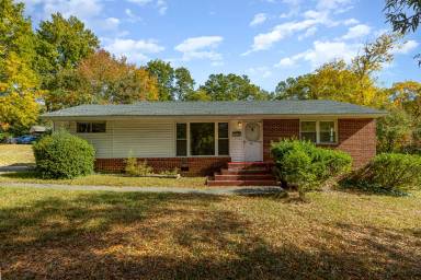 Main picture of 4865 Oglethorpe Pl