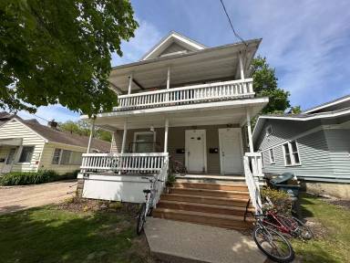 Main picture of 22 S Mills St
