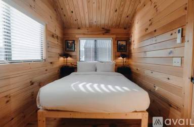 Main picture of 31 Unit Park Cabin