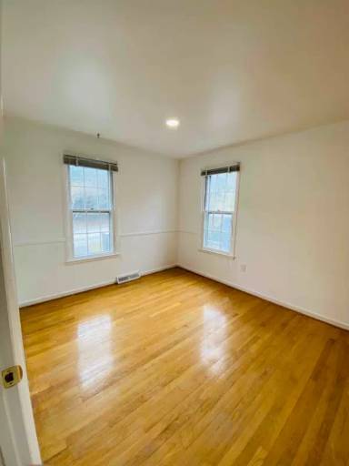 Main picture of 3413 Centennial Ln