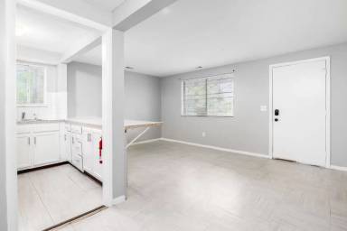 Main picture of 2888 Cleveland Ave