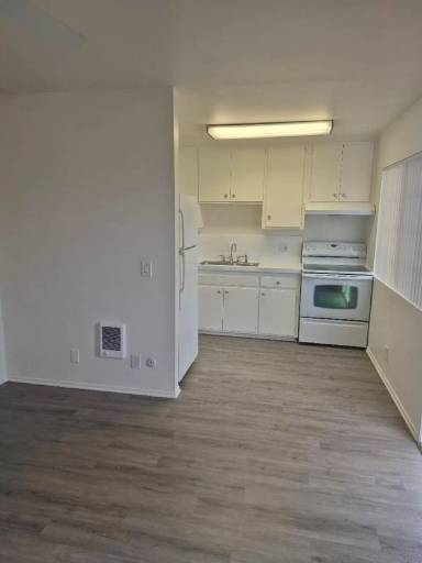 Main picture of 1917 Maple Ave