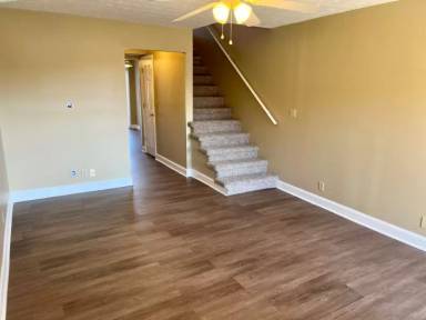 Main picture of 1616 Spring Valley Dr