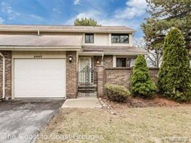 Main picture of 2947 Meadowbrook Dr