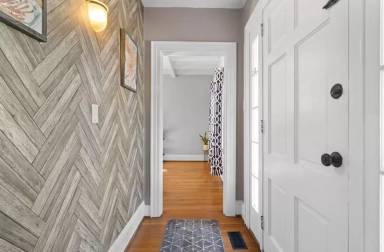 Main picture of 529 New Hampshire Ave