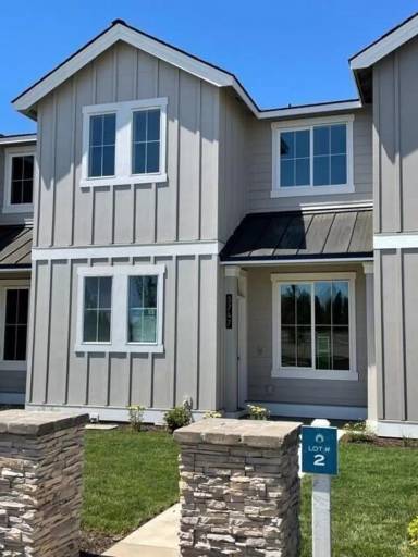 Main picture of 3005 NE Red Jasper Pl