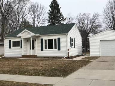 Main picture of 301 Princeton Ct