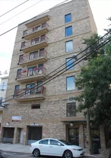 Main picture of 315 7th St