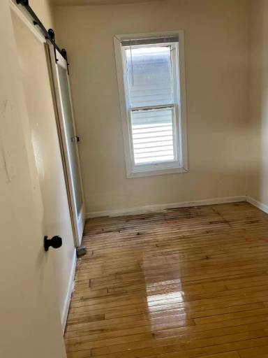 Main picture of 3215A N 34th St