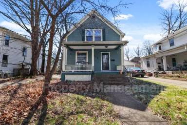 Main picture of 915 W Hill St