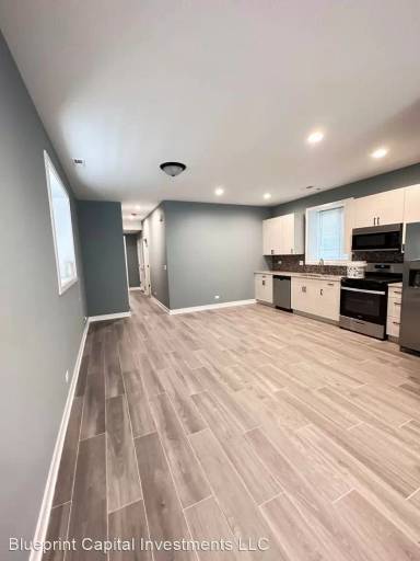 Main picture of 22 N Parkside Ave