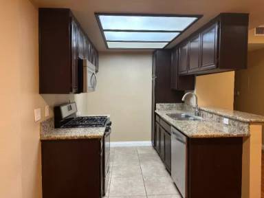 Main picture of 6202 Fulton Ave