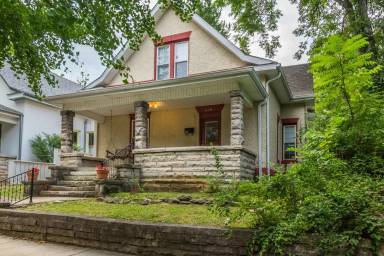 Main picture of 628 E University St