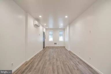 Main picture of 3030 N 7th St
