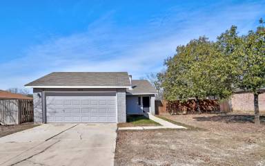 Main picture of 5623 Fountainwood Dr