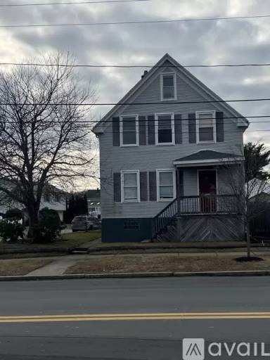 Main picture of 391 Rockdale Ave
