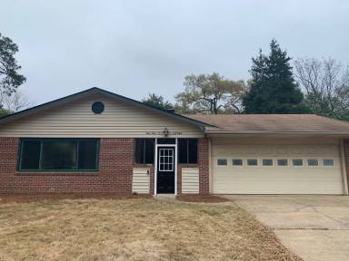 Main picture of 4708 Saint Francis Ave