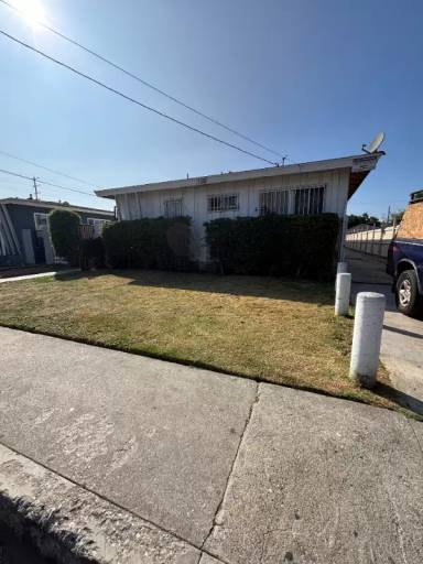 Main picture of 713 N Rose Ave