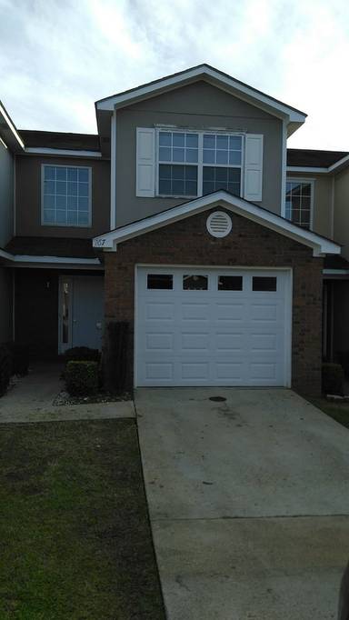 Main picture of Dunwoody Subdivision