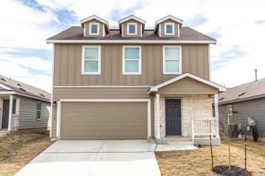 Main picture of 2902 Millikan Dr