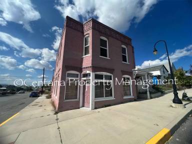 Main picture of 871 S Main St