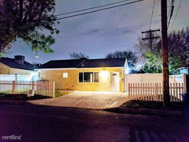 Main picture of 6848 Willis Ave