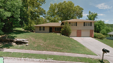 Main picture of 1016 College Park Dr