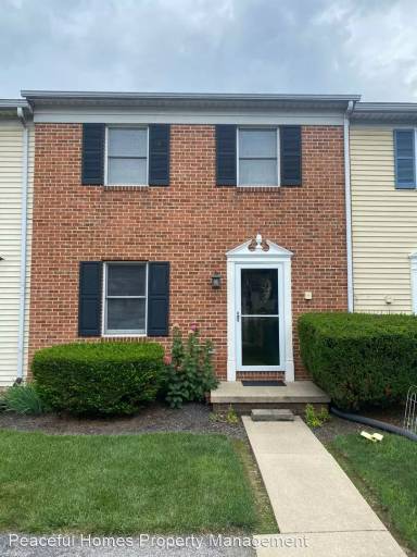 Main picture of 644 S Cedar St