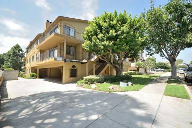 Main picture of 425 Sierra St