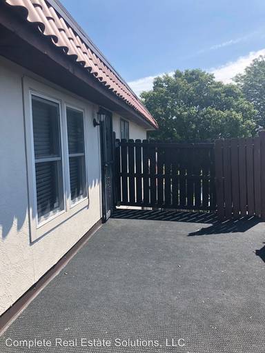 Main picture of 8357 Paso del Norte Ct