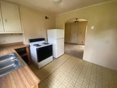 Main picture of 817 Detroit Ave