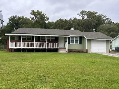 Main picture of 115 Bosco Dr