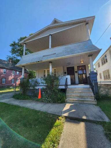 Main picture of 9914 Adams Ave